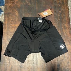 Canari - Women’s Padded Biker Shorts - Small - New with Tags